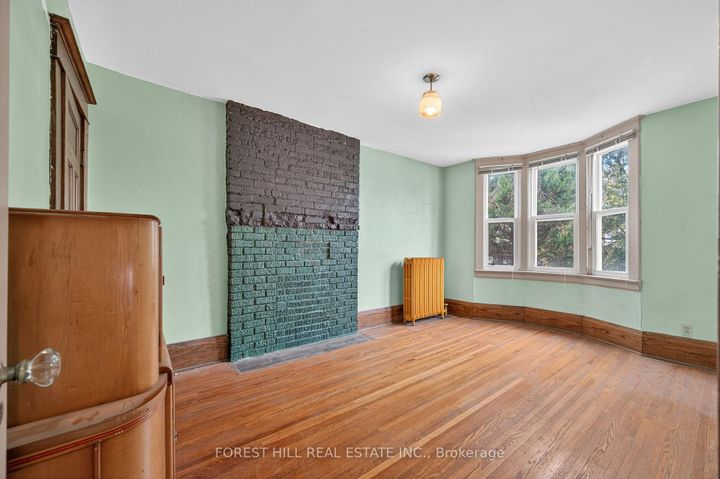 Photo 11 at 1 Somerville Avenue, Mount Dennis, Toronto