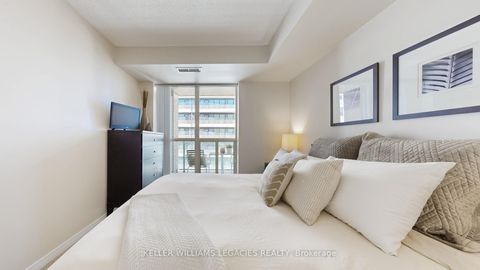 Photo 13 at LPH01 - 28 Olive Avenue, Willowdale East, Toronto