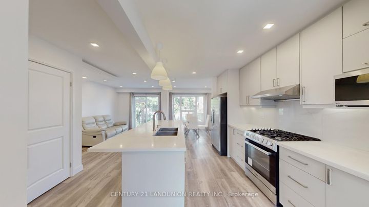 Photo 6 at 78 Maresfield Drive, Milliken, Toronto