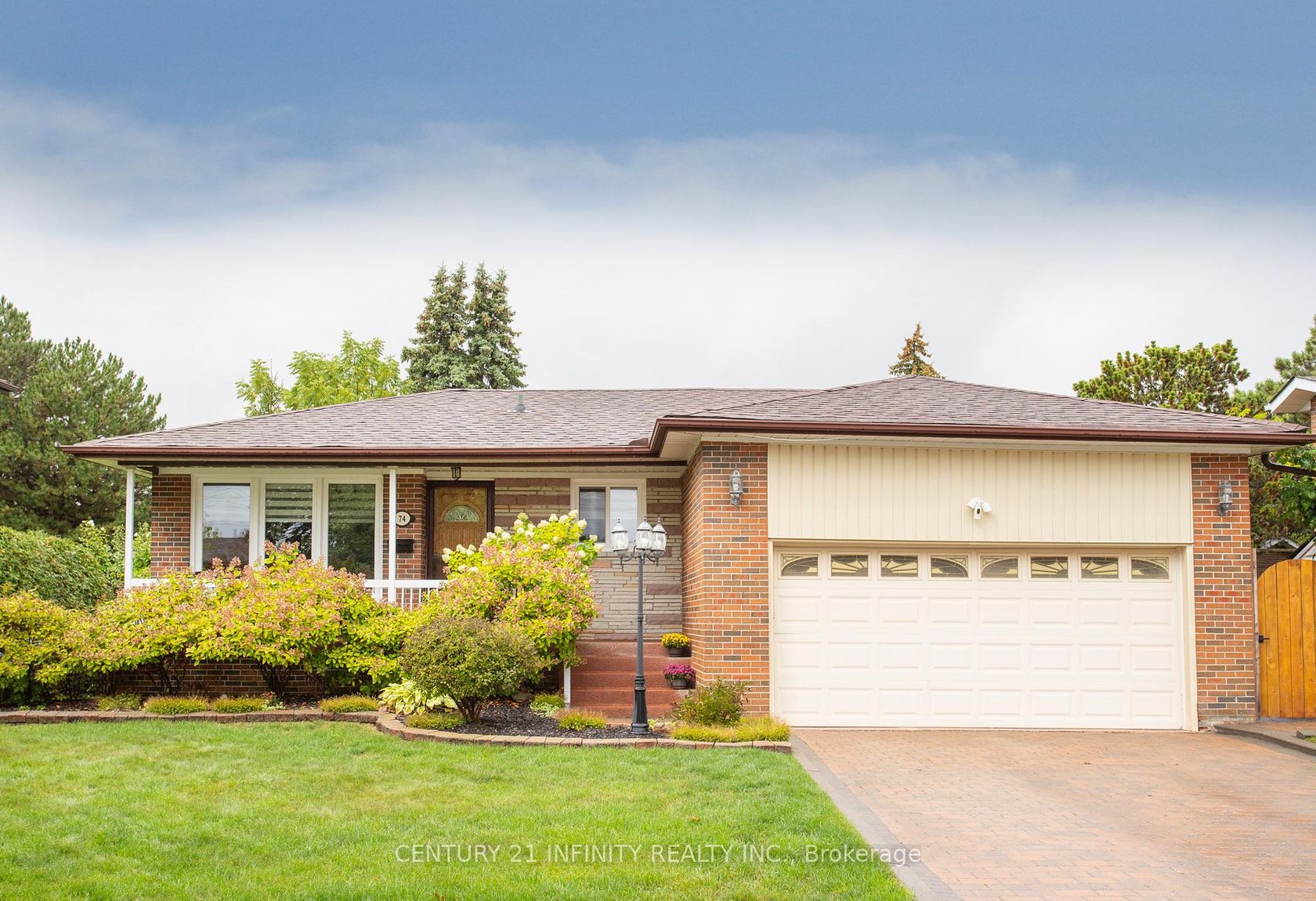 74 Portico Drive, Woburn, Toronto 