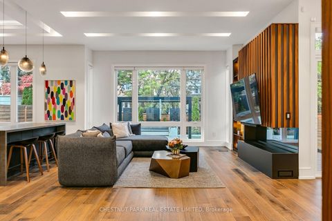 Photo 11 at 514 Douglas Avenue, Nortown, Toronto