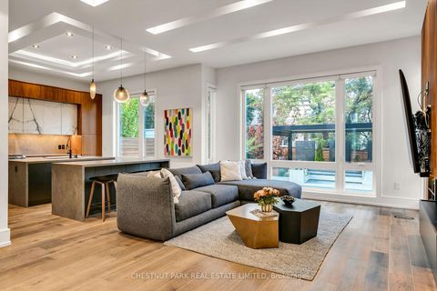 Photo 12 at 514 Douglas Avenue, Nortown, Toronto