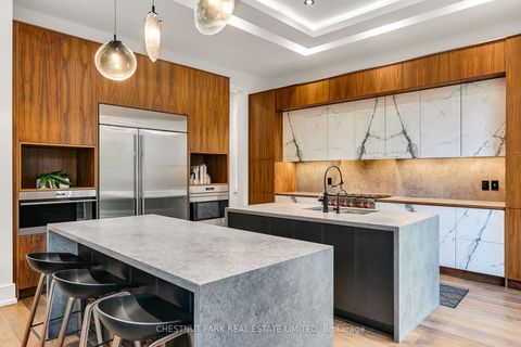 Photo 24 at 514 Douglas Avenue, Nortown, Toronto