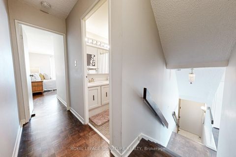 Photo 22 at 2816 - 33 Harbour Square, Waterfront Communities C1, Toronto