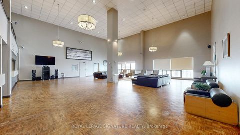 Photo 35 at 2816 - 33 Harbour Square, Waterfront Communities C1, Toronto