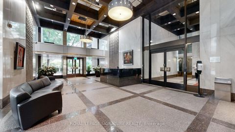 Photo 45 at 2816 - 33 Harbour Square, Waterfront Communities C1, Toronto