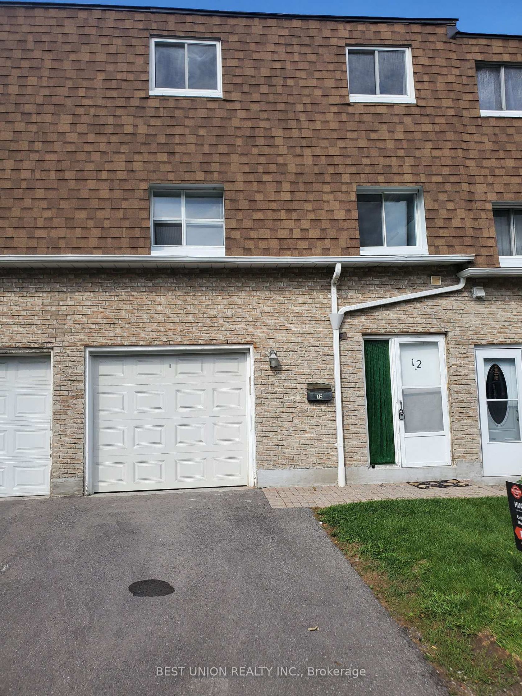 12 - 200 Bridletowne Circle, L'Amoreaux, Toronto 2