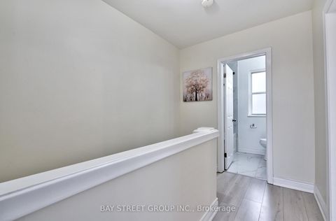 Photo 11 at 150 Vauxhall Drive, Dorset Park, Toronto