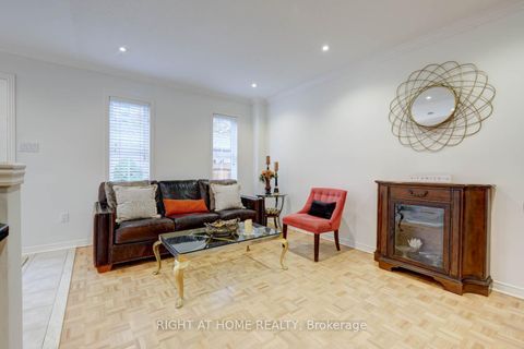 Photo 13 at 8963 Yonge Street, Langstaff, Richmond Hill