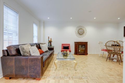 Photo 15 at 8963 Yonge Street, Langstaff, Richmond Hill