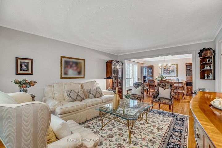 Photo 7 at 18 Mistflower Road, Hillcrest Village, Toronto