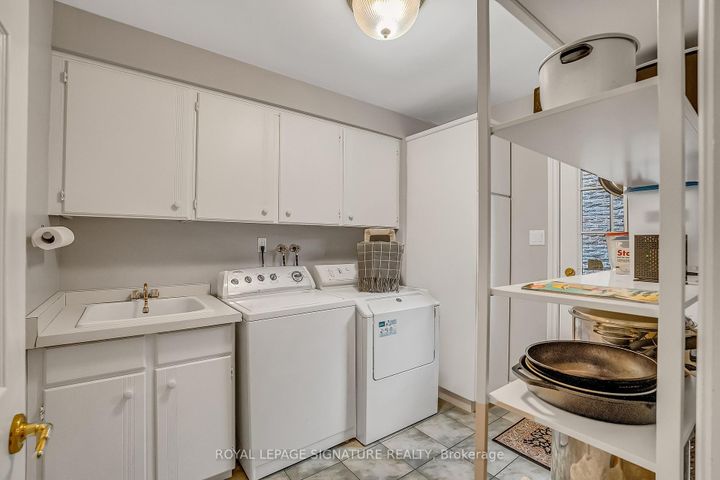 Photo 20 at 18 Mistflower Road, Hillcrest Village, Toronto