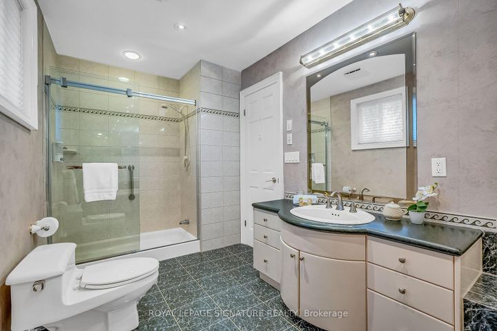 Photo 26 at 18 Mistflower Road, Hillcrest Village, Toronto