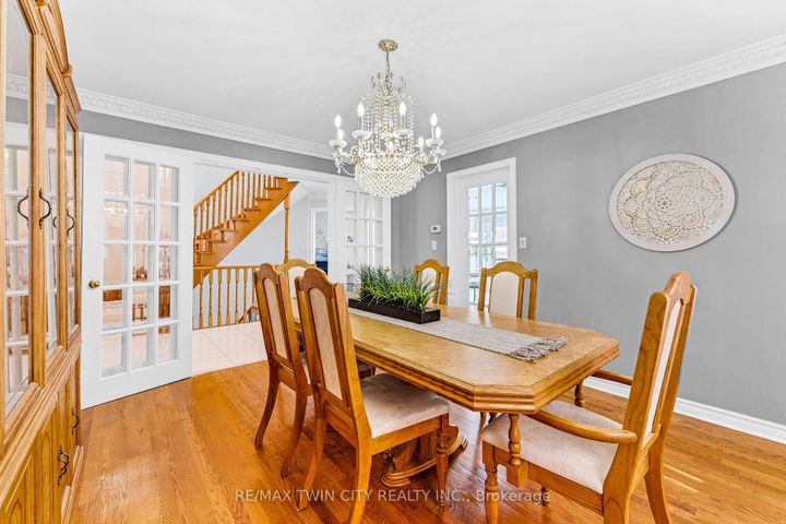 Photo 14 at 670 Peter Robertson Boulevard, Wellington, Brampton