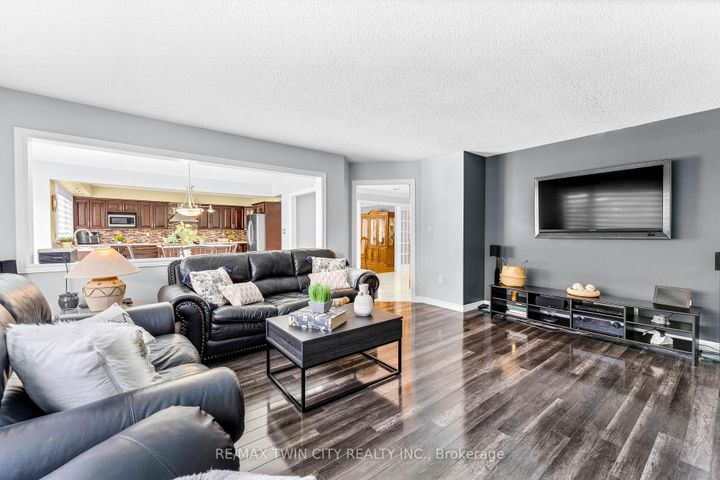 Photo 16 at 670 Peter Robertson Boulevard, Wellington, Brampton