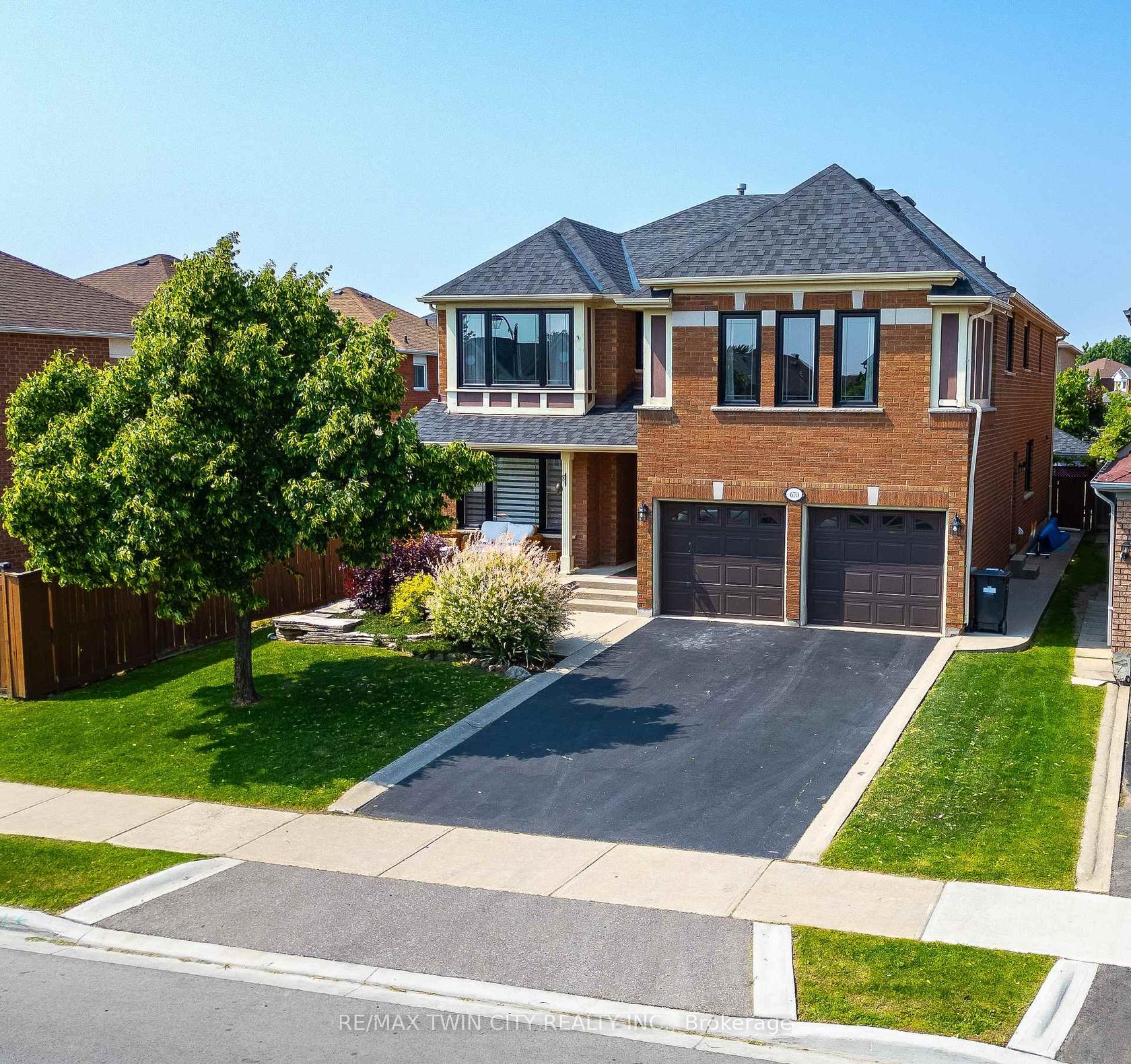 670 Peter Robertson Boulevard, Wellington, Brampton 2