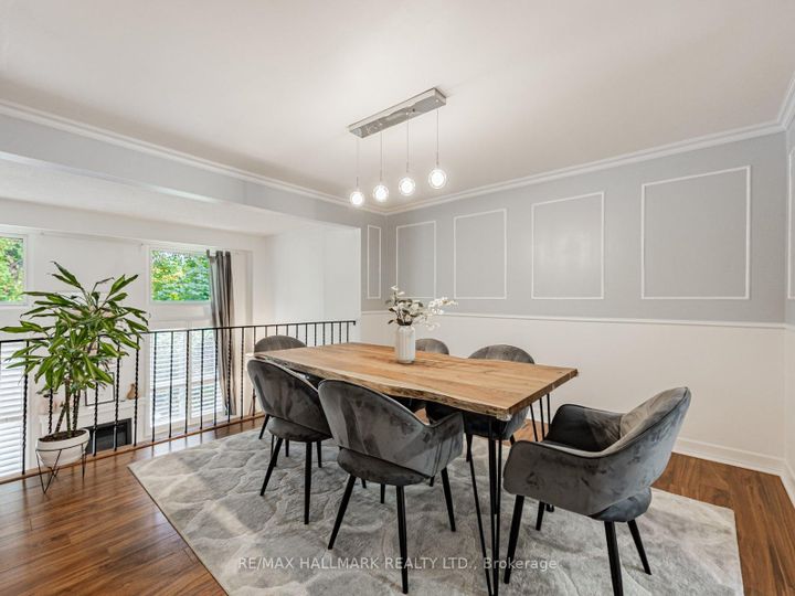 Photo 6 at 119 Wild Briar Way, Bayview Village, Toronto