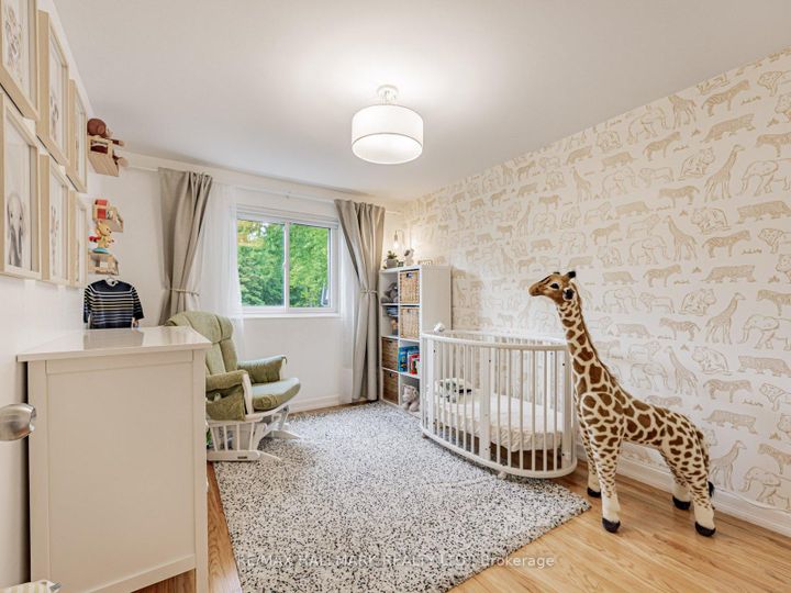 Photo 15 at 119 Wild Briar Way, Bayview Village, Toronto