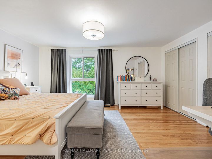 Photo 17 at 119 Wild Briar Way, Bayview Village, Toronto