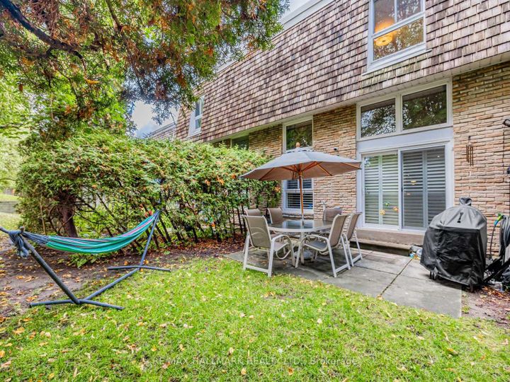 Photo 23 at 119 Wild Briar Way, Bayview Village, Toronto