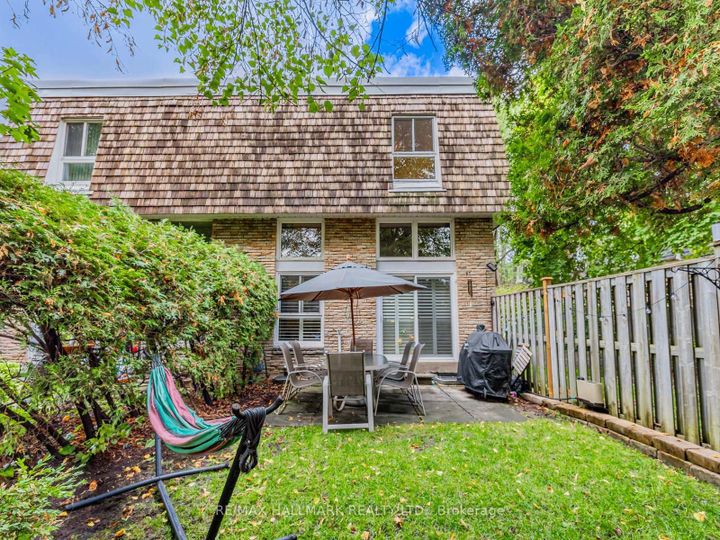 Photo 24 at 119 Wild Briar Way, Bayview Village, Toronto