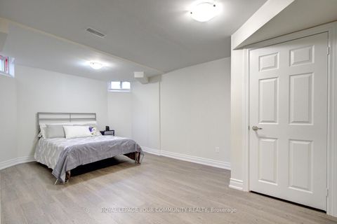 Photo 43 at 6 Halo Court, Patterson, Vaughan Photo 43 at 6 Halo Court, Patterson, Vaughan