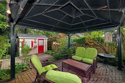 Photo 2 at 1275 Kingston Road, Cliffside, Toronto