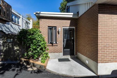 Photo 19 at 40 Jeavons Avenue, Birchmount, Toronto