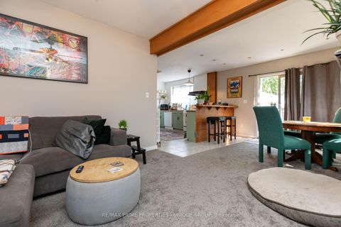Photo 37 at 40 Jeavons Avenue, Birchmount, Toronto