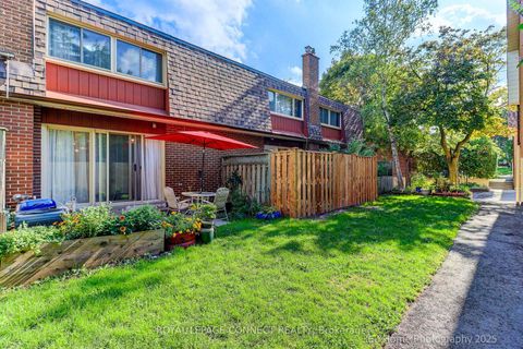 Photo 24 at 70 - 441 Military Trail S, Morningside, Toronto