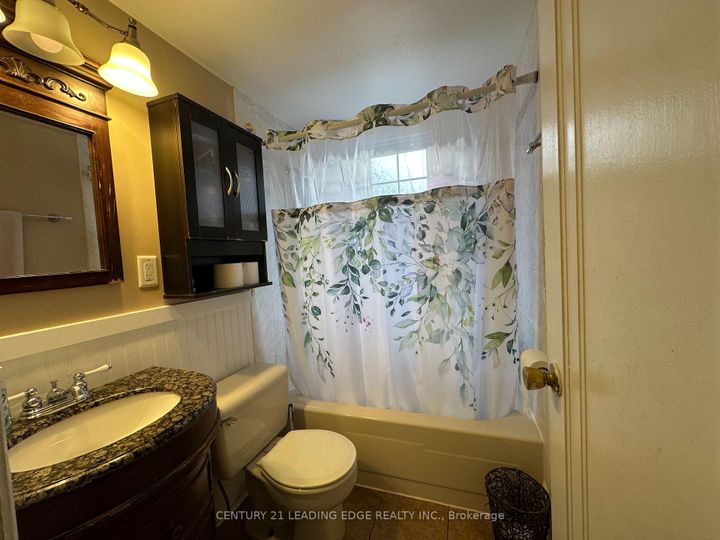 Photo 11 at 30 Cadillac Avenue N, O'Neill, Oshawa
