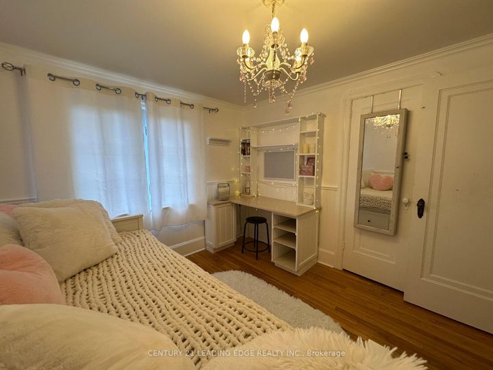 Photo 16 at 30 Cadillac Avenue N, O'Neill, Oshawa