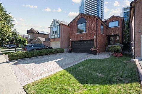 Photo 4 at 117 Glen Crescent, Uplands, Vaughan