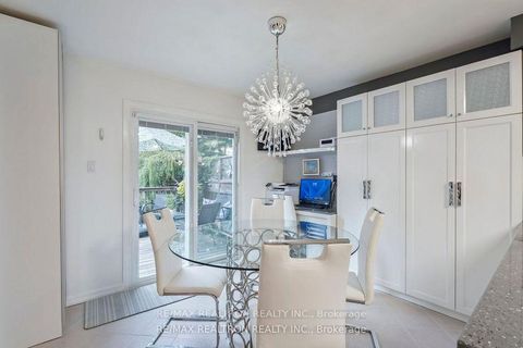Photo 10 at 117 Glen Crescent, Uplands, Vaughan