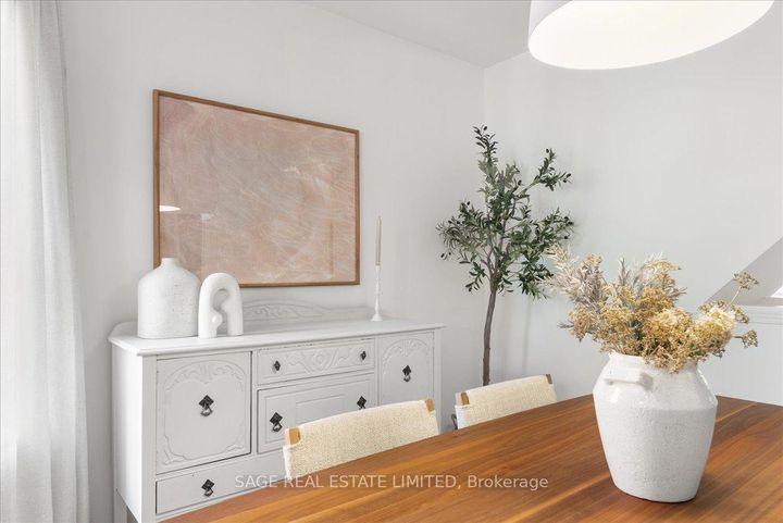 Photo 9 at 28 Pickering Street, Danforth, Toronto