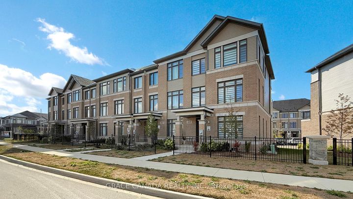 Photo 1 at 469 Provident Way, Mount Hope, Hamilton