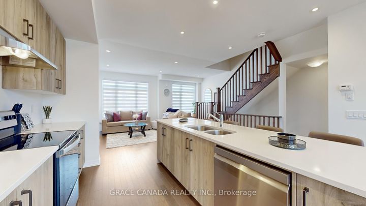 Photo 18 at 469 Provident Way, Mount Hope, Hamilton