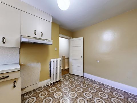 Photo 20 at 449 Christie Street, Wychwood, Toronto