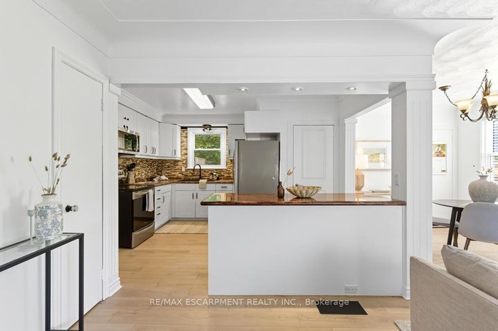 Photo 6 at 11 Beland Court, Glenview, Hamilton