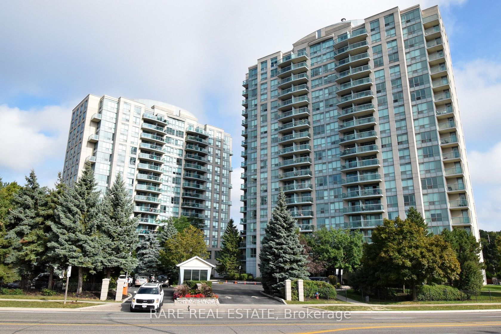 509 - 2545 Erin Centre Boulevard, Central Erin Mills, Mississauga 