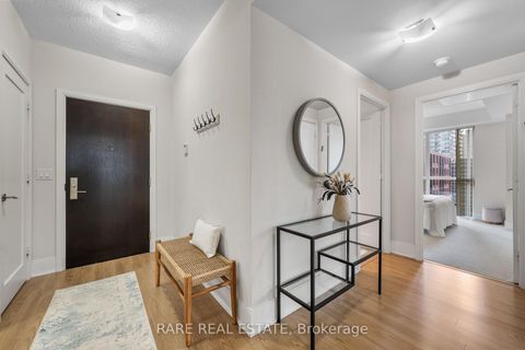 Photo 1 at 715 - 70 Roehampton Avenue, Mount Pleasant West, Toronto