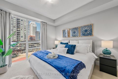 Photo 4 at 715 - 70 Roehampton Avenue, Mount Pleasant West, Toronto