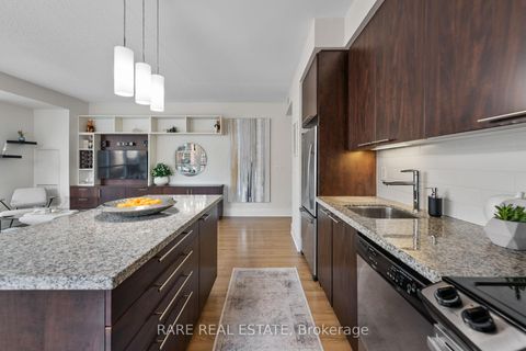 Photo 12 at 715 - 70 Roehampton Avenue, Mount Pleasant West, Toronto