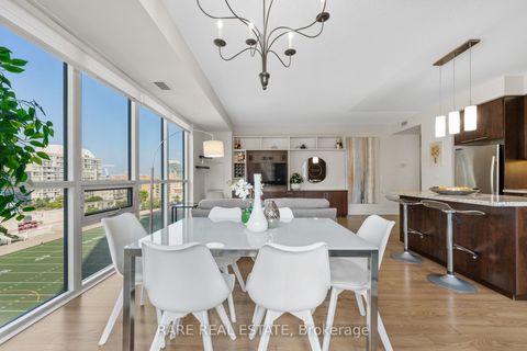 Photo 14 at 715 - 70 Roehampton Avenue, Mount Pleasant West, Toronto