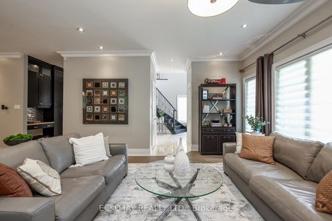 Photo 11 at 24 Hirondelle Place, Donalda, Toronto