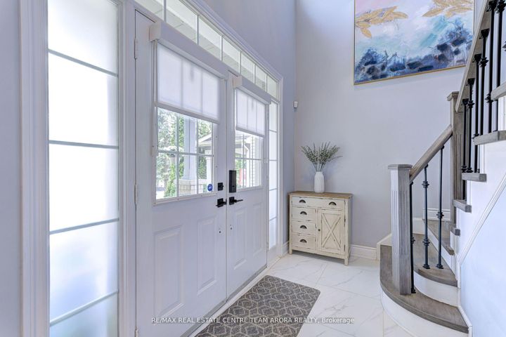 Photo 3 at 7129 Gillespie Lane, Meadowvale Village, Mississauga