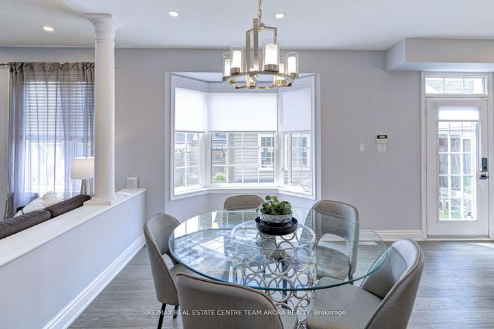 Photo 13 at 7129 Gillespie Lane, Meadowvale Village, Mississauga