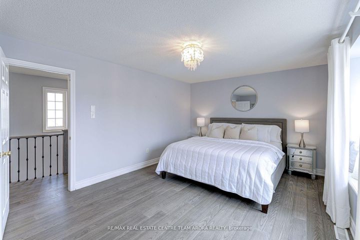 Photo 23 at 7129 Gillespie Lane, Meadowvale Village, Mississauga