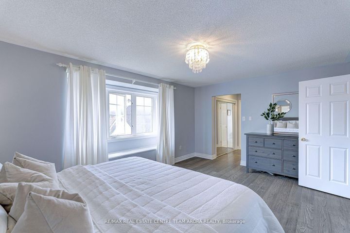 Photo 24 at 7129 Gillespie Lane, Meadowvale Village, Mississauga