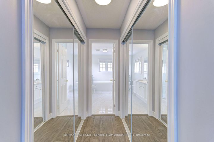 Photo 25 at 7129 Gillespie Lane, Meadowvale Village, Mississauga